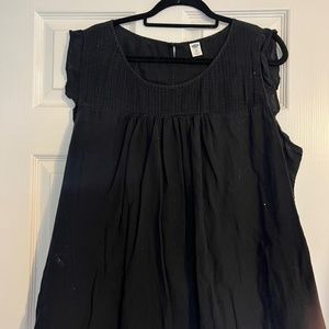 Old Navy black top with ruffle sleeves